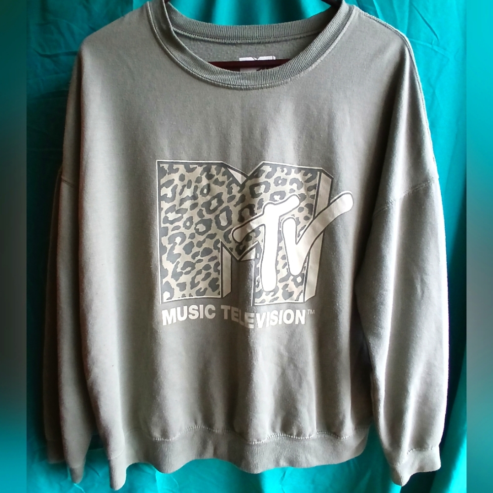 MTV Sweater XL